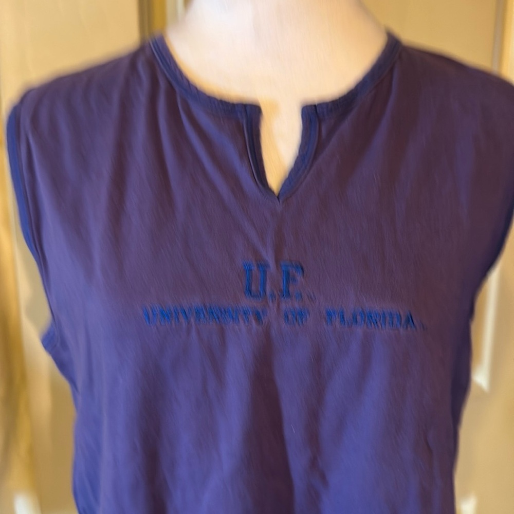 University of Florida sleeveless sport shirt 
Gently pre loved